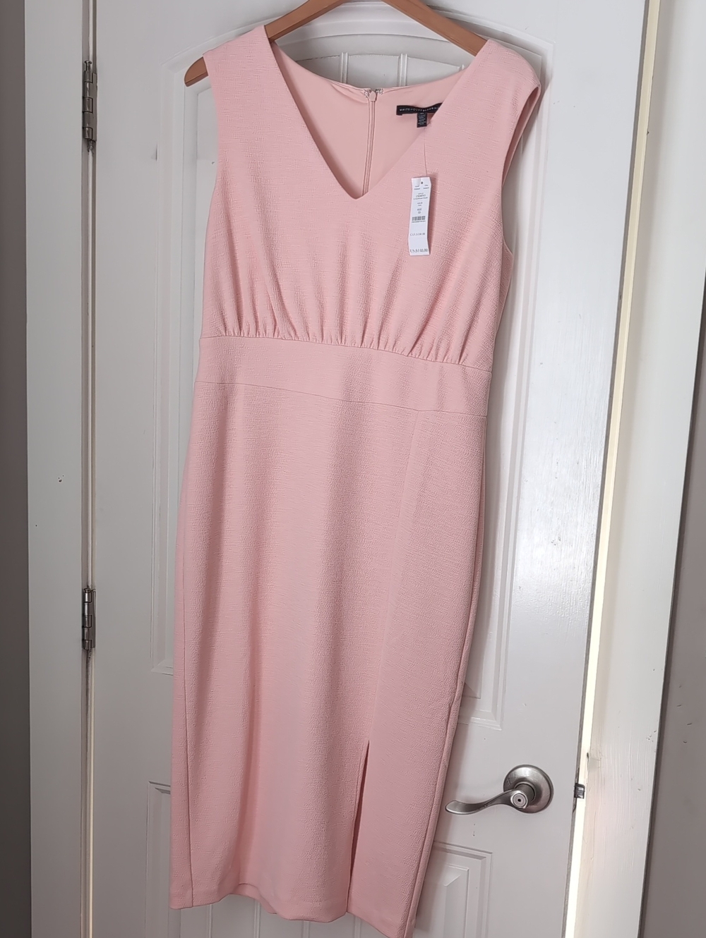 NWT Sleeveless V-Neck Pink Sheath Dress